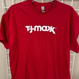 T.J.Maxx Short sleeve T-Shirt size 2XL. Graphics on both sides. Cotton. EUC
